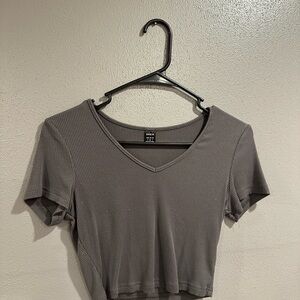 Women’s cropped t-shirt